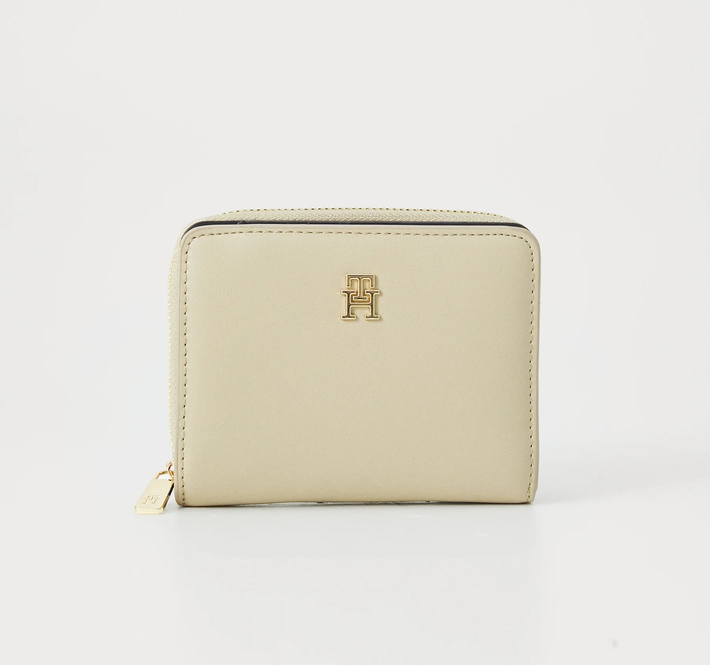 Tommy Hilfiger Compact Zip Wallet – Cream/Gold